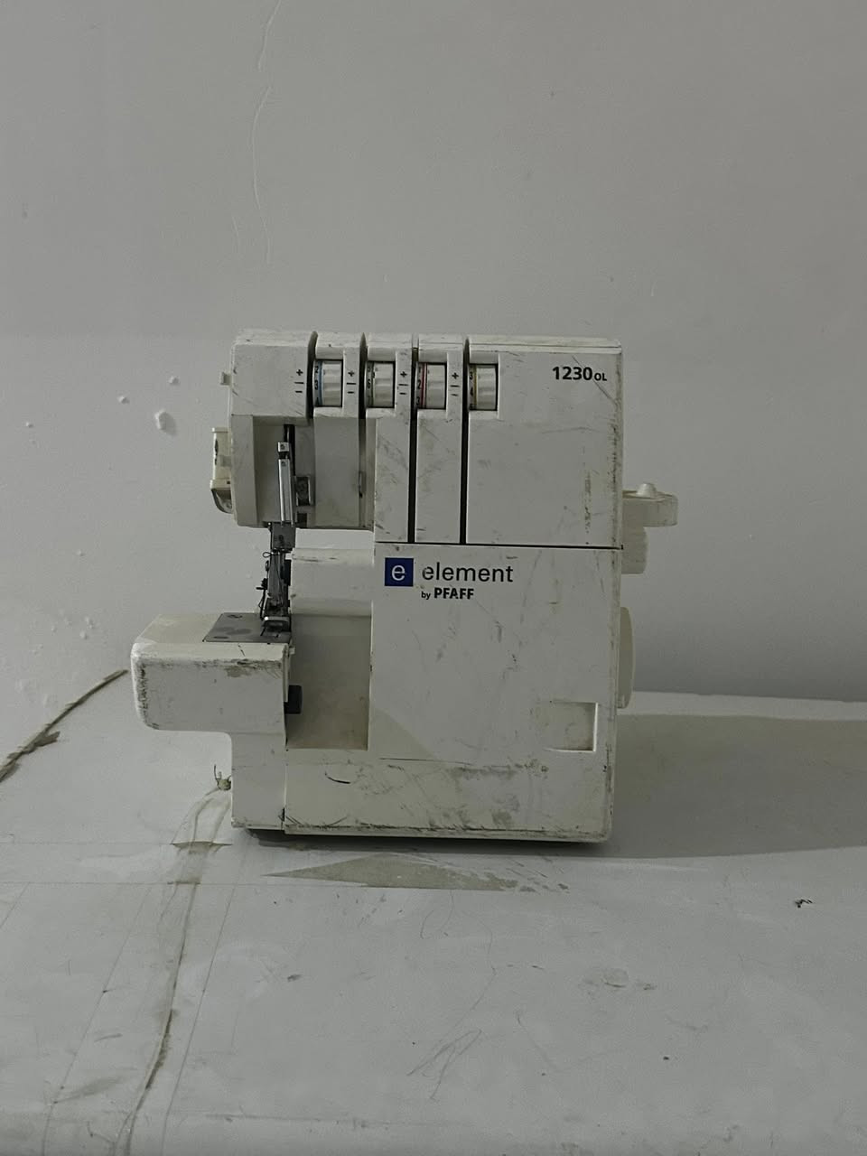 السلام عليكم مكينة خياطه
وافر للبيع التواصل على الخاص او الاتصال على رقم ***********مكاني كربلاء
