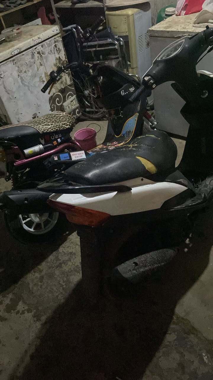 سلام عليكم دراجات للبيع اصولي وليس كلك
عنوان  بغداد الزعفرانيه  رقم الهاتف *********** كلمن وسعره لبيضه بلاديه مال رمبه + سواده مال لعب بلاديه
