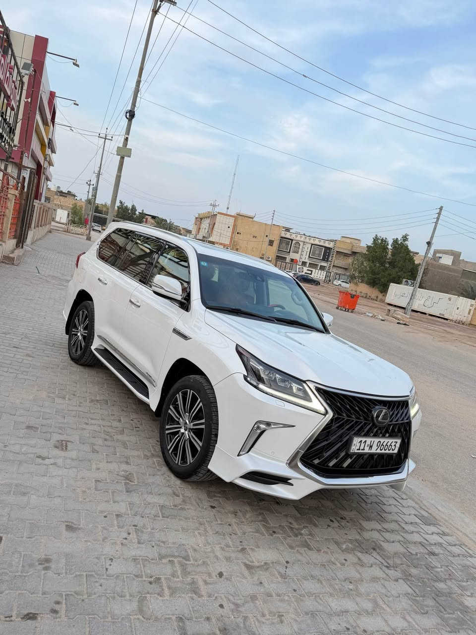 لكزز كفاله عامه رقم بغداد موديل 2019 
السيارة جديدة ونظيفه بلكارتون 
السعر 685 
للاستفسار *********** البصرة, العراق
