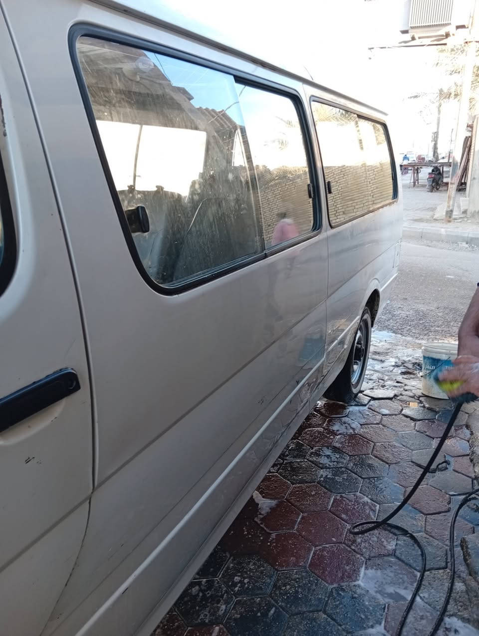 السلام عليكم جمبي موديل 13مرقم ذي قار راعيها ما اندله مكينه وكير واكسن شرط مكينه ونجي سته رياضيه كشنات مآل كوستر تخم تاير جدد كهربائيات كلهه شغاله لايت زنون مضمون مال جارجر***********
