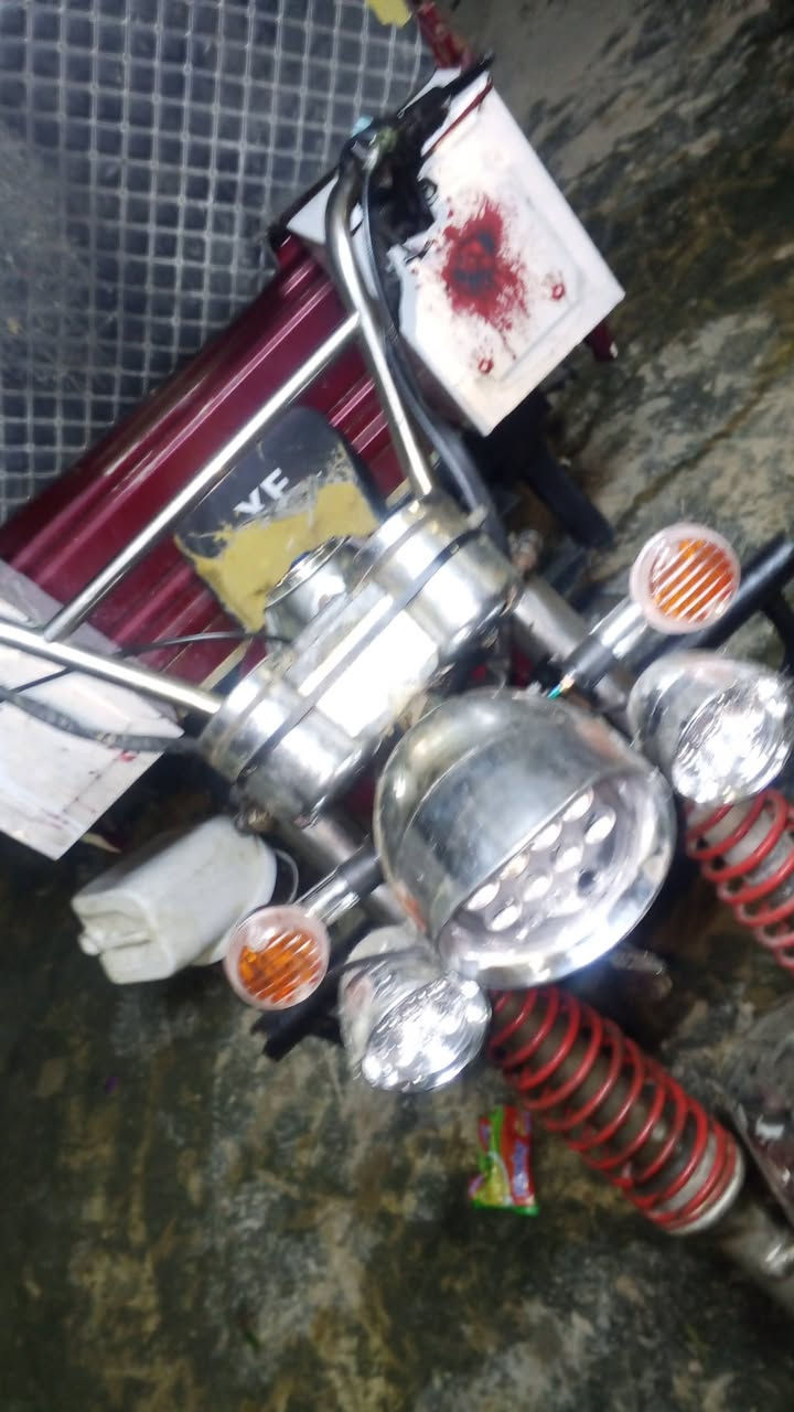 سلام عليكم خوان ستوت موديل 20محرك 22ستوت كله شغاله وايرمنيه شغاله ***********
