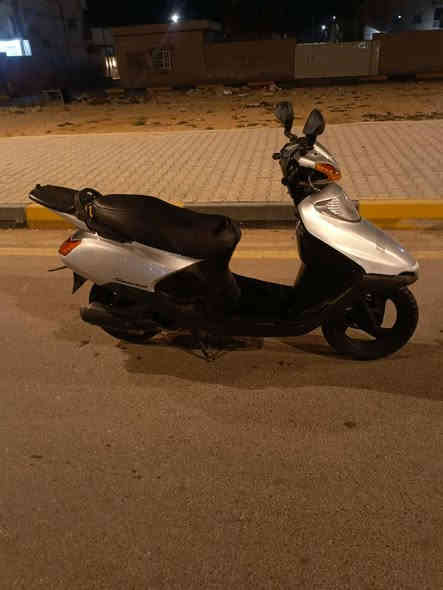 سلام عليكم دراجه سبيسي ياباني للبيع الدراجه مضروبه رايمر او اي نقص مابيها دراجه  سلف هندر شغال كهربائيات كلها شغاله  السعر 650 او بيها مجال قليل  الرقم ***********
