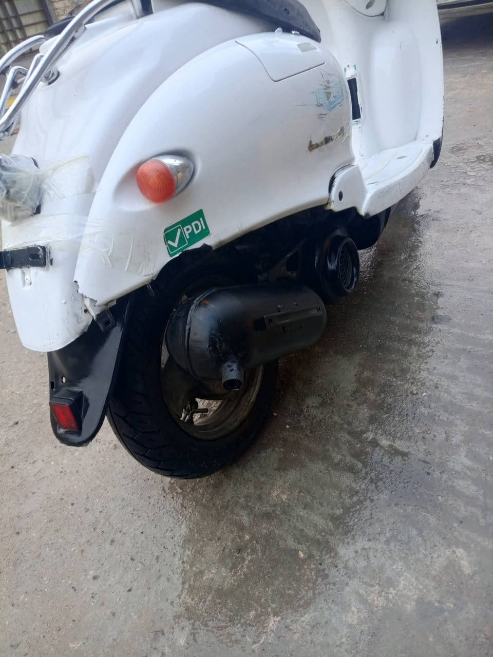 السلام عليكم شباب دراجه مصريه للبيع السعر 300 وبيها مجال العنوان الناصريه رقم الهاتف ***********
