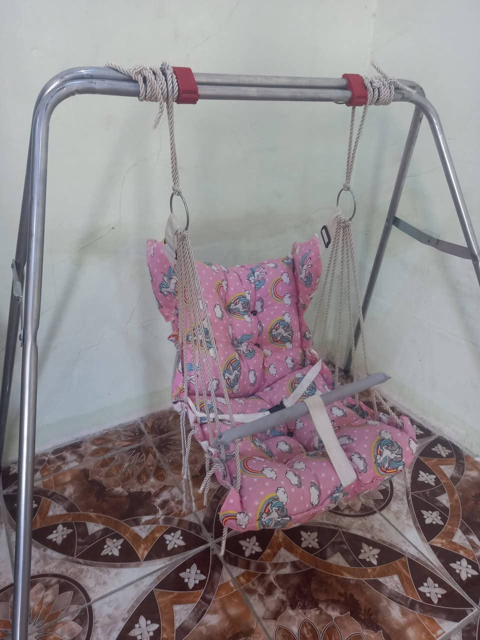 مرجوحة اطفال للبيع جديدة استعمال قليل السعر 25 وبيها مجال


**إذا كنت صاحب هذا الإعلان وتريد حذفه لأي سبب، رجاءا أرسل رسالة إلى الدعم الفني**