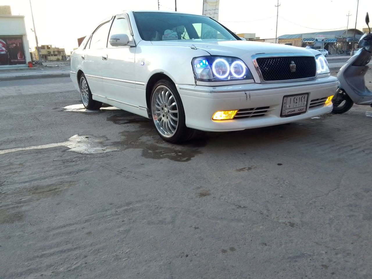 السلام عليكم ملكه مديل 2002 رقم الاماني بسم شخص واحد دك حاسبه وين ميعجبك مكينه وكير  وتبريد تدفئه جاهزة وتخم تأير جديد 3دكم افتحه تحوير نجف فوك وجوا حداديه جديدا كص قمارة وباقي مكفول بدون فحص اصوليه السعر 70 وبيهه مجال غير متوجد ع فيس الاستفسار تصال ع رقم ***********
