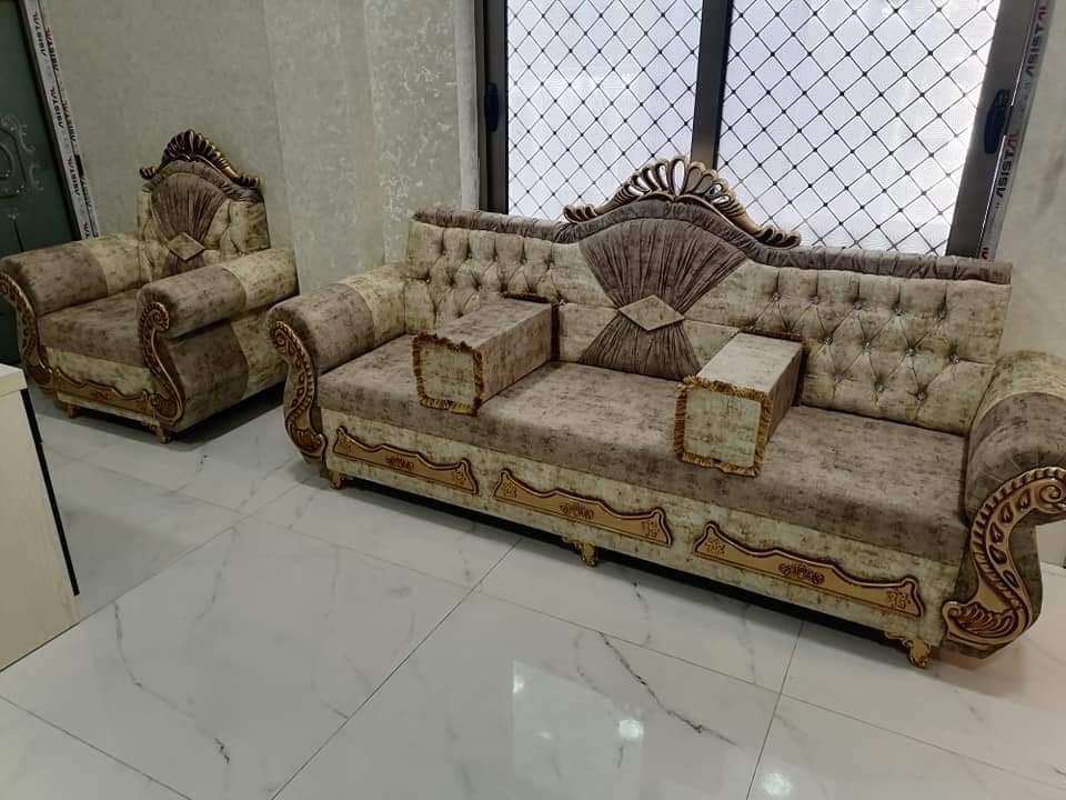 *********** معمل الامير ?⭐ لصنع القنفات و الديوانات👍 وتجديد ومراوس الديوانات (( علمأ الشغل حطاطه وانطي وصل ضمان مع كل تفصال كوشات او طبله الشغل تعال شوفه بعينك المتر من 70 الف  فما فوق شغل حطاطه مو سوكي عنوان كركوك🚗 حي النصر بداية سايدين مركز شرطه العروبة من طرف جسر 🌉 حصو ورمل معرض ومعمل الامير⭐🤝 اهلا بكم
