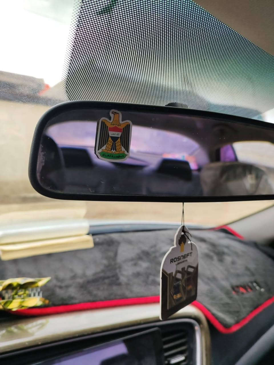 السلام عليكم اخوان سياره كيا5 مديل 2014  سياره باسمي بأسمي اهمشي التحويل اذه ماتحول مانبيع وارد كوري سياره نظيفه بمعنه الكلمه مكينه كير كفاله مكينتهه 2000  رقم بصرة جديد وهزه لل٢٧  قبل ٢٠ يوم هزيته  سياره ماناقصها برغي  بيها ٣ قطع او ٤ صبغ بس يعني نص قطع مو كامله نص قطع تقريبا ماشيه150 ألف .سياره حلوه مالت بيت مواصفات نص فول كشنات كهربائي تدفئه +تبريد .تبريدهه صلوات علا محمد كلش زين
المكان :البصره_ كرمه علي .
الرقم: *********** البصرة, العراق
