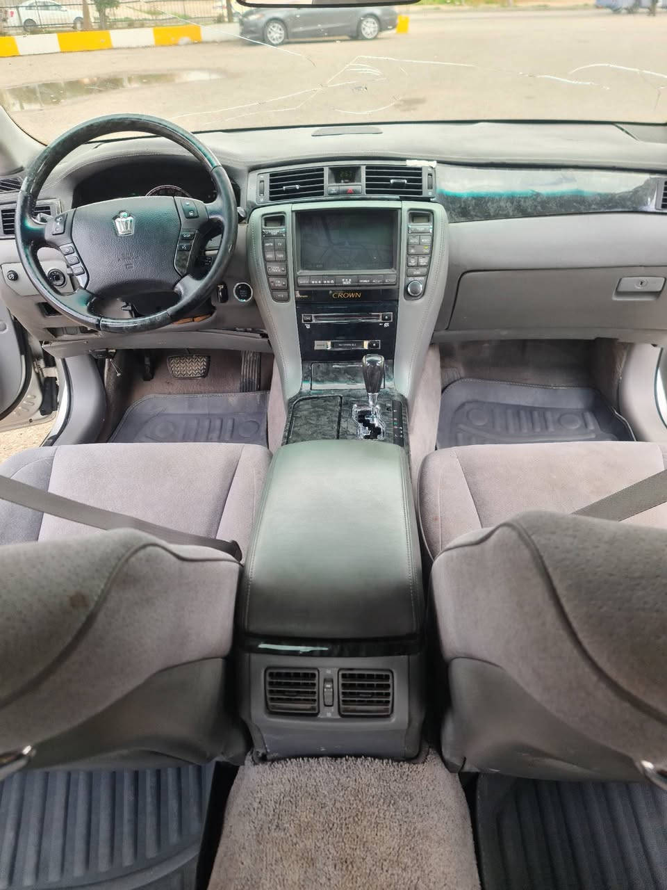 شاهینە براوە 2005 رۆیاڵ👍 بێ چاڵ و شوخت بستێک بۆیاخی هەیە ✋دەعم ولێدراوی نیە👉 2 دوگمە ناو کرێمی
170 هزار رۆیشتووە مە کینە ی و گێری 180 لۆک لۆک بەتامی 182 👋    مجموعەلیکزس تایە ی تازە ویل سپۆرت
ترید و گەرمی بەشەرت  برێک بەسراو سعری 45 گەڵا و مجالێ برایانە سلێمانی ***********
