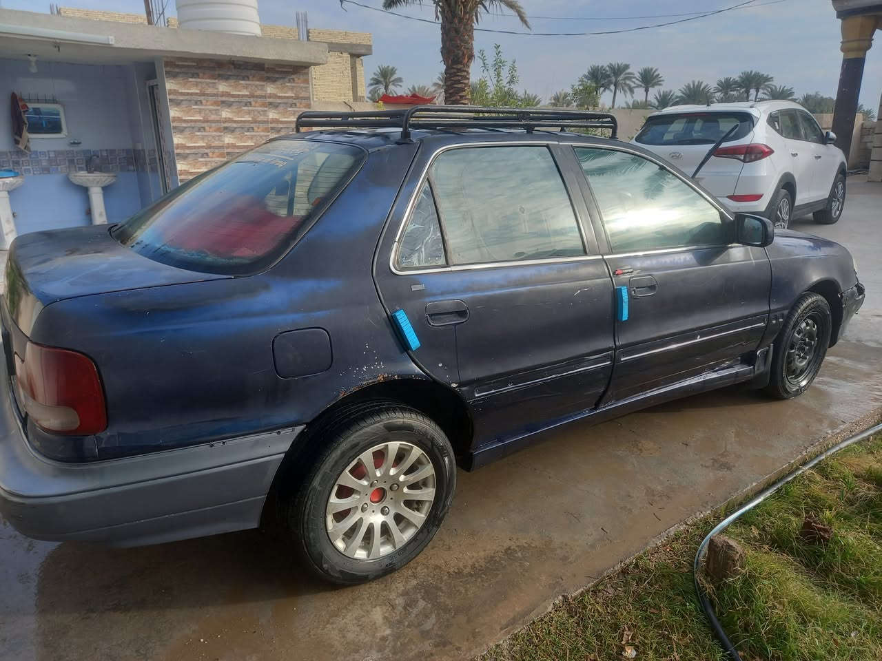 السلام عليكم سيارة لانترة دمعه موديل ١٩٩٥ اتوماتيك كير ومحرك جديد كهرباياتها كامله صدر نص عمر رقم جديد شرط التحويل الكشر بي جلاح مكان السيارة بغداد المحموديه  السعر ٢٩ وبي مجال بيع او مراوس ***********
