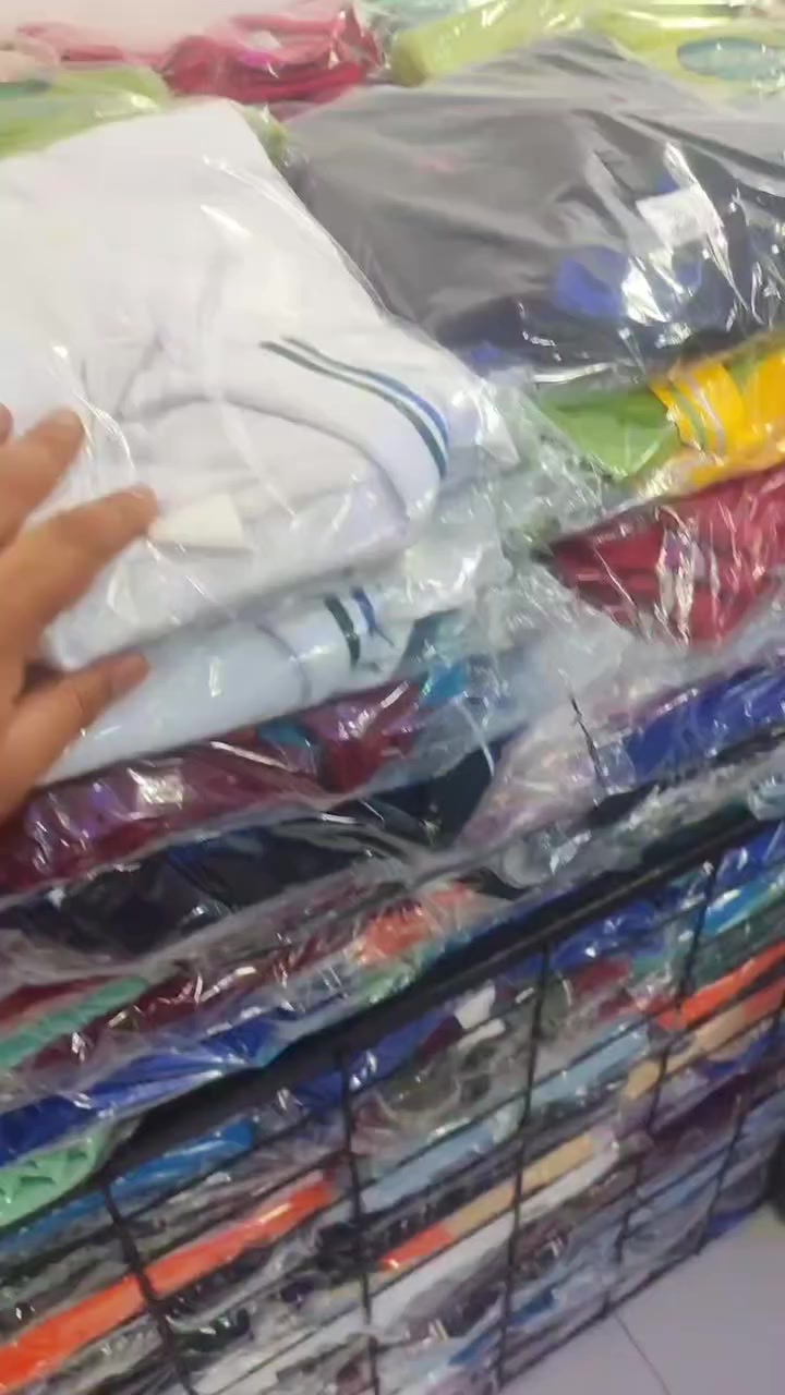 تيشرت رجالي ومحير 
مقاسات من. 6....16 سنه 

ورجالي smlxlxxl 

أقل طلب.  1000 قطعه 

خامه درجة اولى 

السعر.   1$ فقط 

واتساب.   00905342691633


**إذا كنت صاحب هذا الإعلان وتريد حذفه لأي سبب، رجاءا أرسل رسالة إلى الدعم الفني**