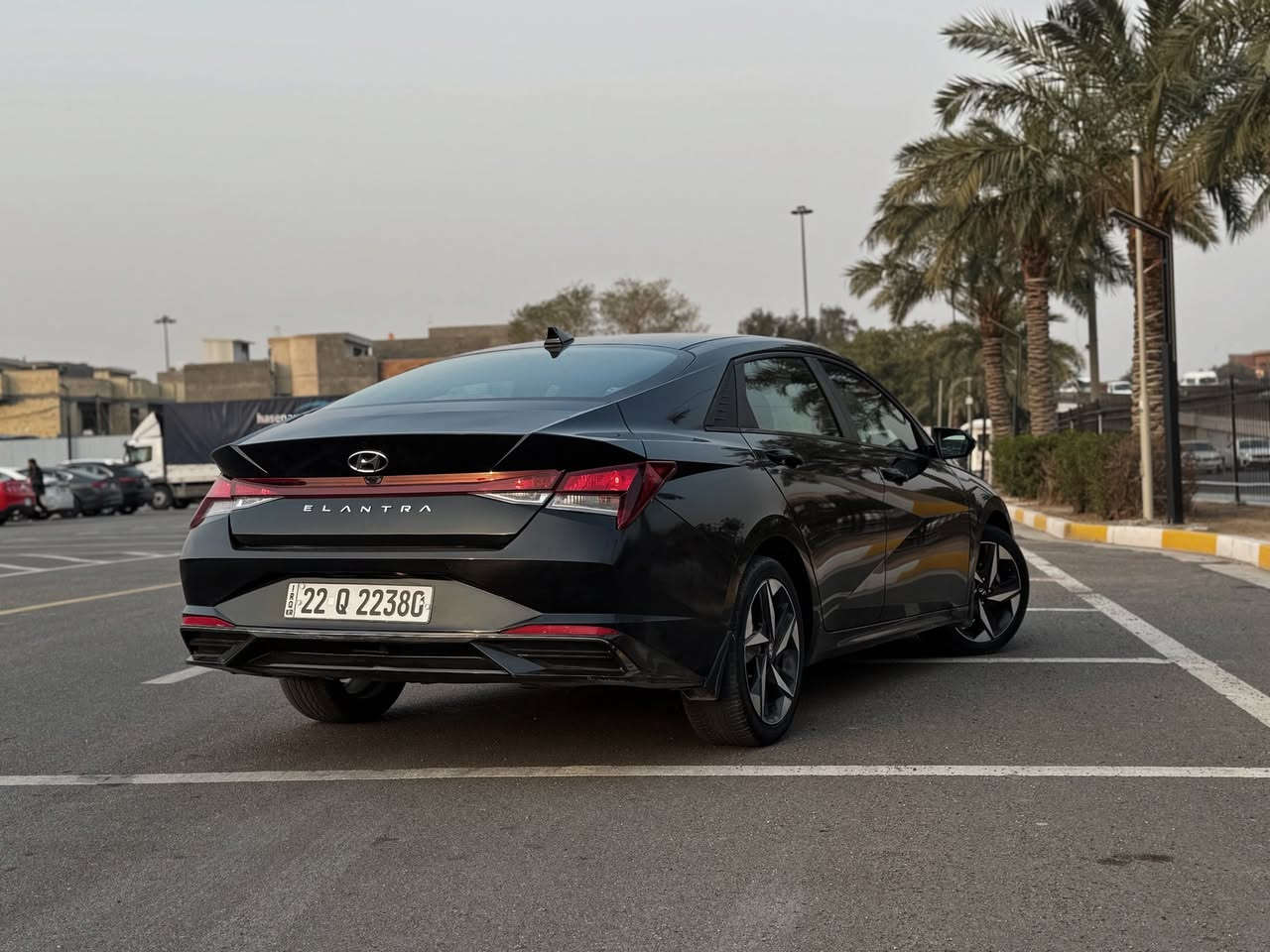 النترا 2023 ( بدون ايرباك )
ترقيم جديد قبل يومين ترقمت تحويل بأي وقت
‎محرك كير كهربائيات صدر كلها بلاد و١٠٠٪؜ 

‎ حادث خلفي بسيط فقط الصندوق ومصلح ومصبوغ نفسة بدون تبديل ليبل واحد السيارة وبدون دواخل بدون ايرباك ( جميع  الايرباكات سليمة ) 
وبيها pdr بالباب مال السايق  

داخل لونين  
المواصفات :
‎تشغيل عن بعد - شاشة ديجتال الكتروني متصل -شاحن وايرلس لاسلكي - تحديد مسار - تدفئة كشنات - مناخ منفصل -  اوتو هولد - ثلاث انظمة قيادة - قيادة ذاتيه  - مثبت سرعة - توقف ذاتي امامي خلفي  (مانع التصادم ) - اشاير بالمري -  رادار امامي - مانع تصادم  
وبعد بيها هووواي مواصفات 
ماشية 61 
‏‎السيارة جديدة بمعنى الكلمة وبالواقع بعد احلى وجاهزة 
‎ وكل التفاصيل مذكورة بالكامل 
‎مكانها بغداد 

‎‏‎السعر 157 وبيها مجال بسيط

‎‏‎للأستفسار هذا رقمي 
***********
