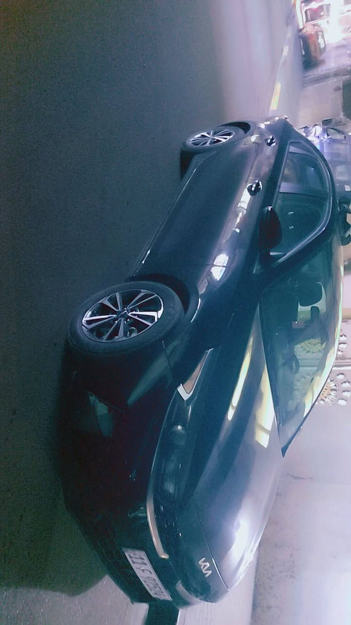 سلام عليكم 
فورتي اللبيع 
ماشيه 9 الف 
 الموصفات عادي 
الون اسود
حادثه بنيد فقط تبديل
السياره بسمي  
تحويل مباشر 
السعر نتصل وسهله 
رقم بغداد 
رقم النتصال ***********
