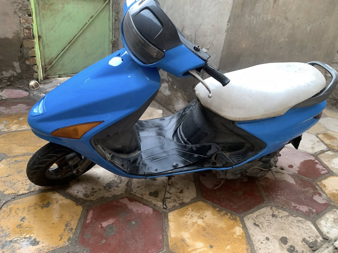 للبيع للتواصل ***********
