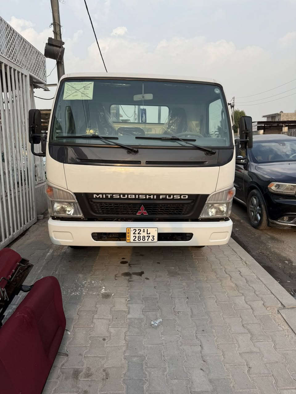 كنتر موديل 2005اخت الزيرو ماشيه ١١٠ مال مزاد جانت مضمومه بمتحف رقم اربيل تحويل وكاله السياره جاهزه وبرغي مابيه نقص والسياره حيل جديده ١٩٣ وبيه مجال قليل للستفسار ***********
