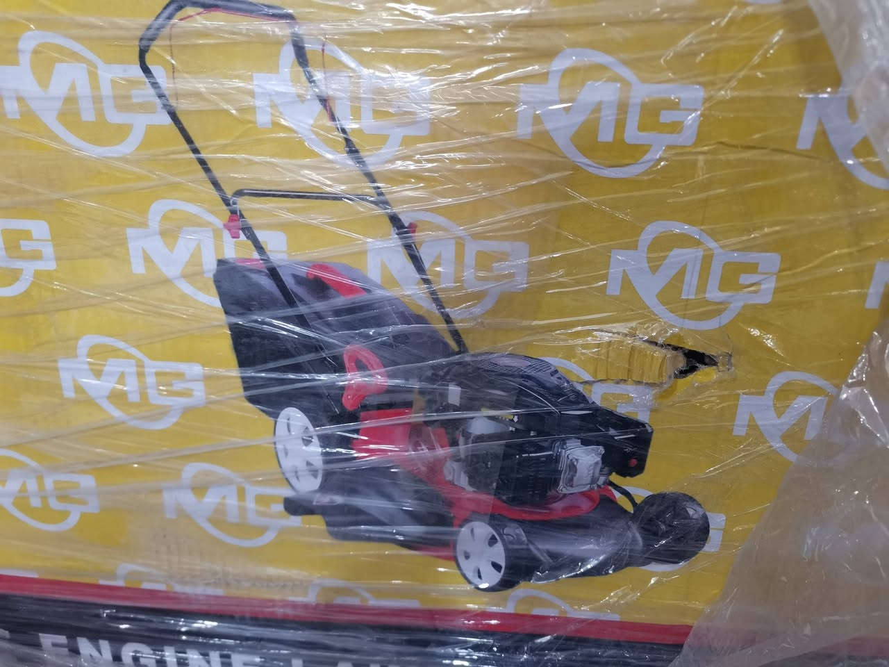 بسم الله وعلى بركة الله،،، تم وصول مكائن ثيل بانزين بائنواعها،،،، متواجد في الفرعين 
ومكائن ثيل كهربائية انواع،،،، وجميع ادواتها محرك ثيل بانزين سبعة ونص حصان
وسكاكين ثيل بأنواعها،،،، العنوان مجمع الحيدري للمواد الانشائيه والزراعية
 والكهربائية
 قضاء بلد شارع ألمحطه 
الفرع الثاني في شارع المستشفى بلد
المزيد من الاستفسارات الفرع الأول ***********
الفرع الثاني ***********
