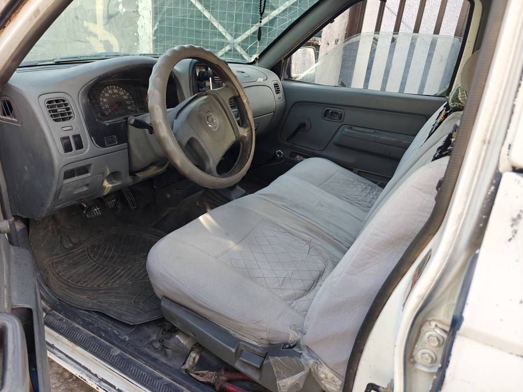 نیسان 2001
تەبرید پاوەر
هەموونوقسانیەکی دەرکراوە
زۆر جایزە هیج کێشە نیە
بۆتەواوی عێراق سوڕی بدە هیج کێشە نیە

***********
کەلار كالار, السليمانية
