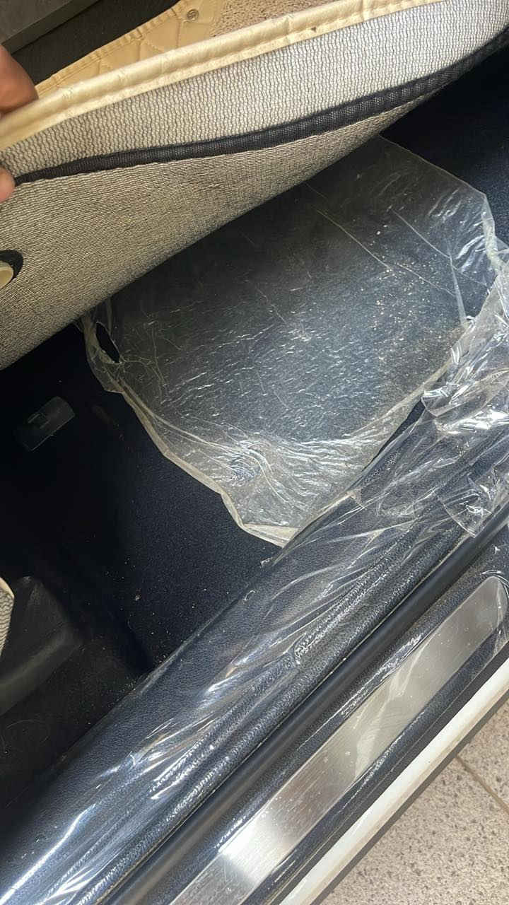 سورنته للبيع موديل 2020 مكفوله كفاله عامه من الشخط السياره بعده  الزيرو ماشيه ٣٨   للتواصل ***********
