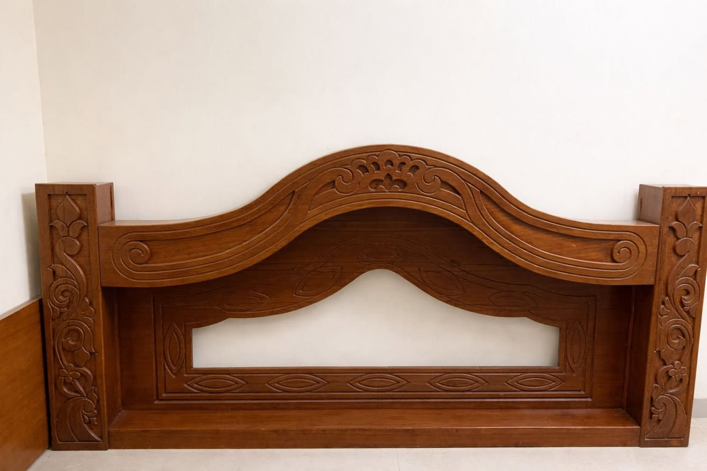 غرفة نجاره عرقية 
قريوله نفرين 
كنتور ٦ باب مع مراة داوره الظهر ارفف مقسمه 
مع محلق كنتور ٢ باب 
وميز مرايه 
طابورية 
 السعر مليون ونص 
٠٧٨١٣٩٠٠٨٢


**إذا كنت صاحب هذا الإعلان وتريد حذفه لأي سبب، رجاءا أرسل رسالة إلى الدعم الفني**