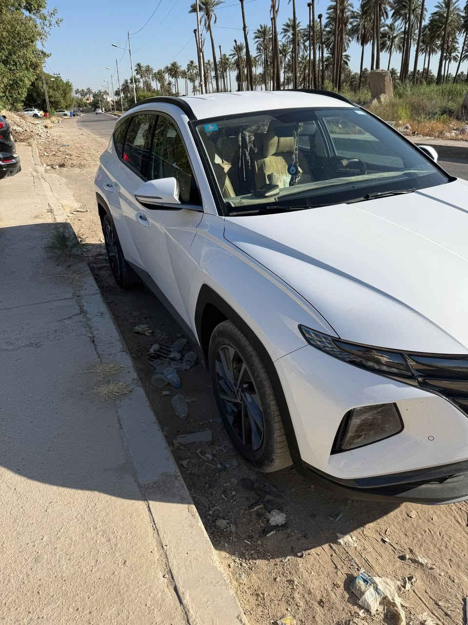 السلام عليكم
توسان 2024  خليجي
رقم بغداد 
مكينه 2000

3 انظمة قيادة 

كشنات كهرباء 

تدفئة كشنات

تحكمات فول  

شاشة كبيرة كامرا دوارة 

سيارة بعدها داخل الضمان ومطالعة منه 

ماشيه 39 الف كيلو 

مواصفات فول الخليجي عدا الفتحة 

بيها طخة بالجاملغ الخلفي تتصلح بارد وموجودة صورة الضربة 

السعر 215

للاستفسار 

***********
