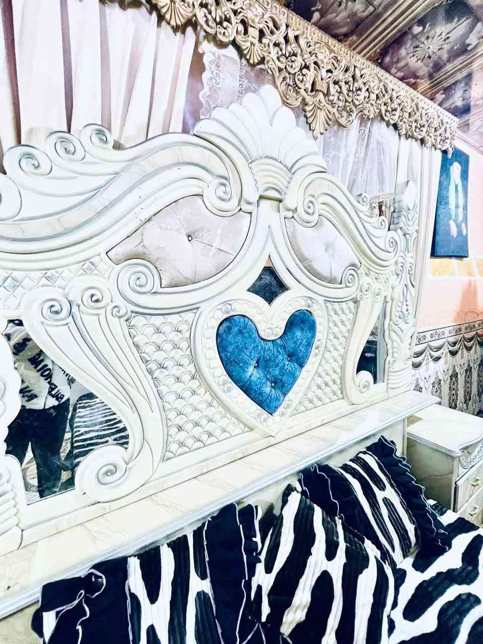 غرفه عراقيه تسكام نظيفه مشترينه مليونين وضخمه كلش سعره مليون. وبيه مجال قليل    عنوان زبير ***********  رجآ موشراي لاتتصل بدون حراج
