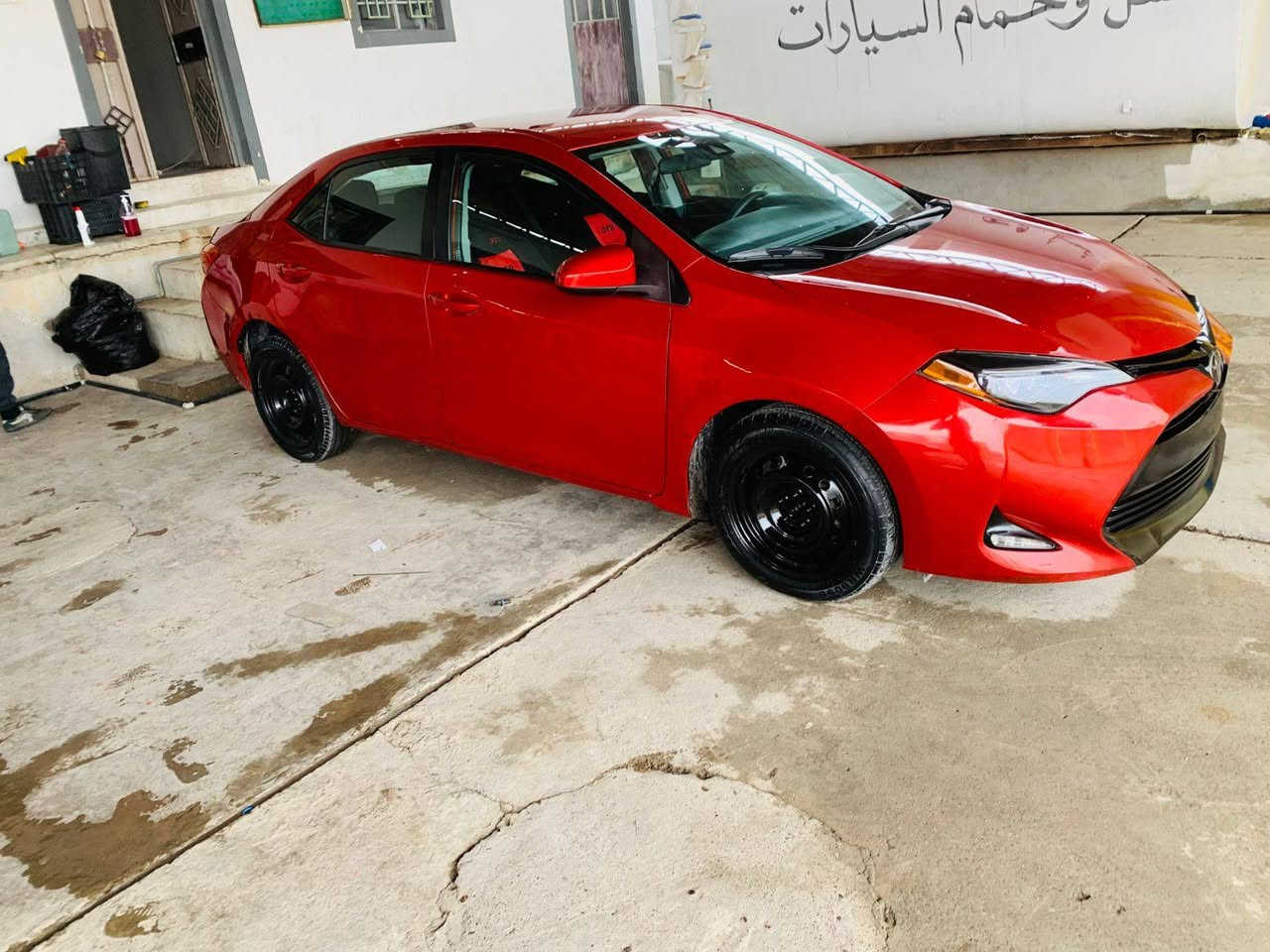 سلام عليكم سياره للبيع كورلا موديل 2017 رقم اربيل بسمي ضرر قطعتين السعر 135 بيه مجال قليل رقم الهاتف ***********
