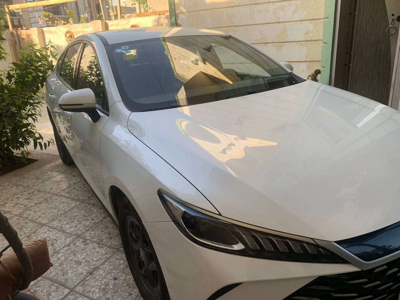 Byd

byd كن بلاص - داخل ابيض 

رقم بغداد بأسمي 

مكفوله كفاله 

ماشيه 37000 الاف

داخل زيتوني

بصمه + تشغيل عن بعد

حساس خلفي + كاميرا 

بقيه المواصفات معروفه 

السعر 18 مليون و 300الف 

  العنوان بغداد العامرية 
للاستفسار 
***********
