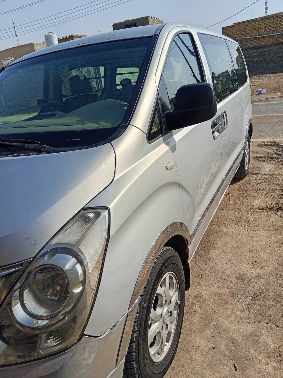 سلام عليكم عندي ستاراكس مسكر اصل فان موديل 10 كير عادي مكينه وكير جيد بيه خيط بخار كهربائية كامله تبريد كله شغال تاير حداديه جيد سنويه 28 باسمي تحويل مباشر السعر 115بيه مجال العنوان البصرة القرنه ***********
