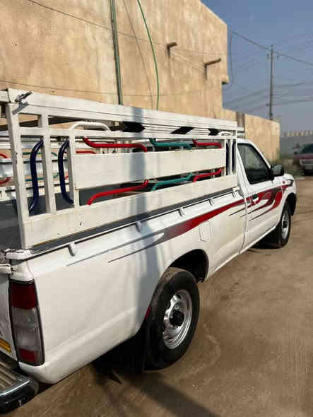 سلام عليكم سياره نسيان شبوط موديل 2007
سياره كفاله فقط بارد 
شاصي حداديه تبريد
كله كفاله سياره مانقصه 
برغي هزه جديده 
رقم اربيل تريد تحويل 
تريد وكاله سعر 105وبيه مجال 
مكلف بنشر رقم راعيها ***********
