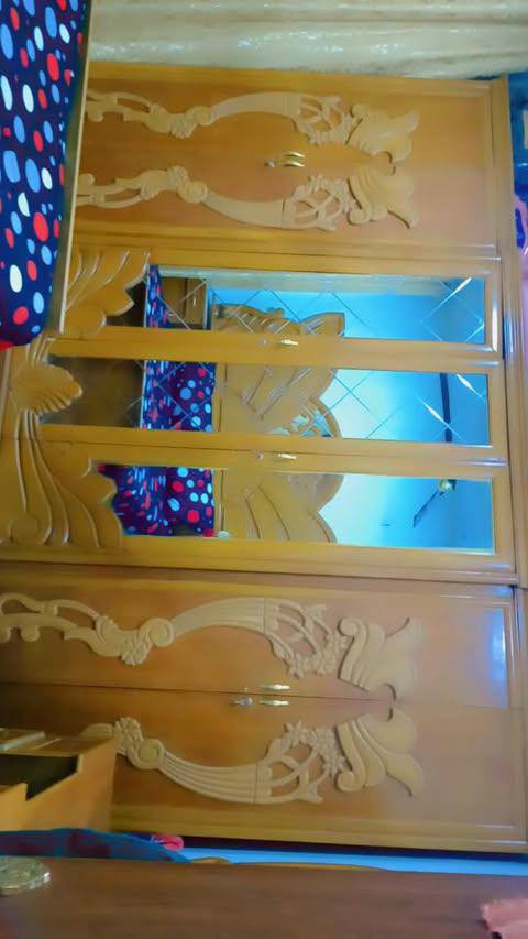 السلام عليكم غرفه للبيع مستعمله قليل سعرها ٧٠٠ وبيها مجال


**إذا كنت صاحب هذا الإعلان وتريد حذفه لأي سبب، رجاءا أرسل رسالة إلى الدعم الفني**