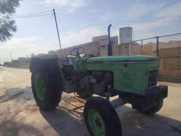 السلام عليكم تنكتر عنتر موديل 1990شغال نكره كبل عل كراب عايزه كهربائيات فقط سعرو 3500 تلاثه مليون ونص المكان كركوك الحويجه للاستفسار ***********
