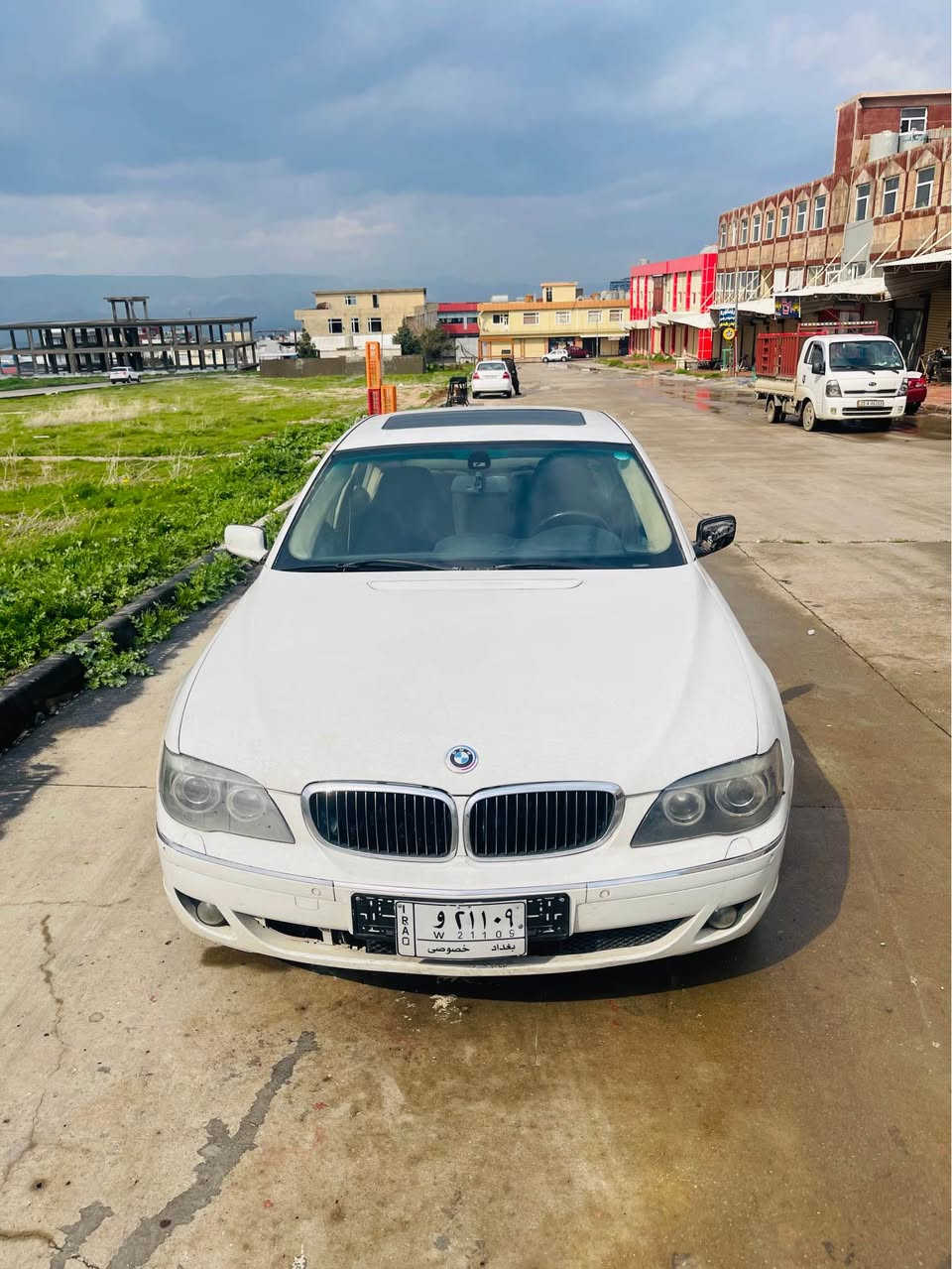 سڵاوی خواتان لێبێ برایان ئەم سەیارەیە بۆ فرۆشتن و گۆڕینەوە لەسەر دڵ گرتن مۆدێل ٢٠٠٥ فول فول مواسەفات 
سڵاید 
درگا سەحب
تەبریدی نیزامی دوو زۆن
تحدید سرعە 
کوشن کارەبا و خەزن 
هەر چوار جام ئۆتۆ 
لایت عەدەسە 
پێش و دوای بەشەر گێڕ و مەکینە بەشەرت کارەبای موس و بڕاوەی بەشەرت سەیارەکە دوو ساڵە لای خۆمانە بێ سەر ئێشەیە  ماڵێ مەدەنی بەشەر مەنەفێستی برام خەلیلی لەگەڵە مەکینەی ٨ پستۆنی مەکینە سوپەرە بەقەد شاهینەیەک ئەخوات جا لێم مەکەن بە تەیارە خۆم شاهینە و مەلیکەشم پێبووە لە مەلیکە کەم تر ئەخوات سعری ٥٨ و مەمەڵەیەکی برایانە سەیارەکە لە سلێمانیە گۆڕینەوەش ئەکەم لەسەر دڵ گرتن 
*********** السليمانية, العراق
