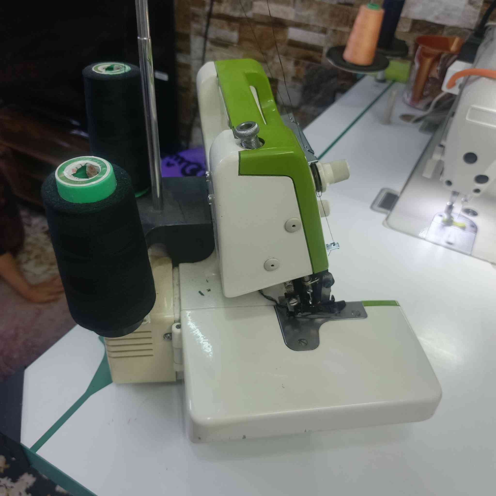 أوفر براذر ياباني
BROTHER HOME lock 
خيطين مستعملة نظيفة جداً
السعر ١٥٠ ألف


**إذا كنت صاحب هذا الإعلان وتريد حذفه لأي سبب، رجاءا أرسل رسالة إلى الدعم الفني**