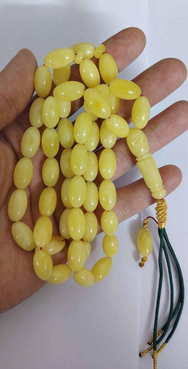 السلام عليكم ورحمة الله كهرب بولوني حر ذمة
الصورة الاولى بيض حمام وزن ٦٩ غرام عدد الخرز ٦٦ خرزة شاهد ستندر قطعة واحدة السعر ٢٥٠ الف سعر نهائي.

الصورة الثانية كصة الزيتون ٤٢ غرام عدد الخرز ٤٩ مع خرزة واحدة بالكركوشة يعني المجموع ٥٠ خرزة شاهد ستندر بدون شوائب صنوبري بي تشجير السعر ٣٥٠ دولار.


**إذا كنت صاحب هذا الإعلان وتريد حذفه لأي سبب، رجاءا أرسل رسالة إلى الدعم الفني**