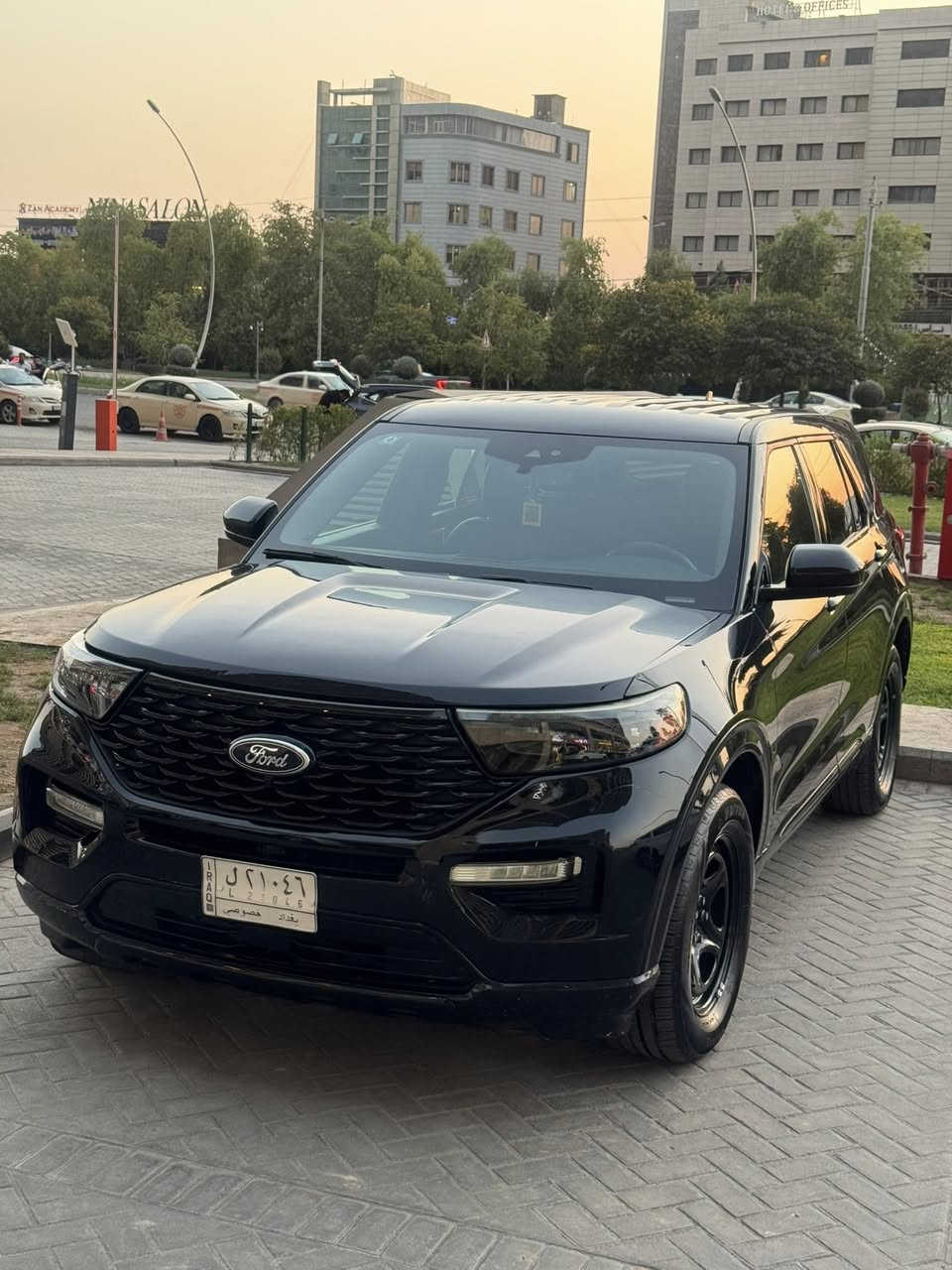 للبيع فورد اكسبلور بوليسي هايبرد موديل 2022
السعر ١٩٠ ورقة 
***********
