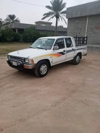 تويوتا • موديل ١٩٩٥ • جي ال اكس