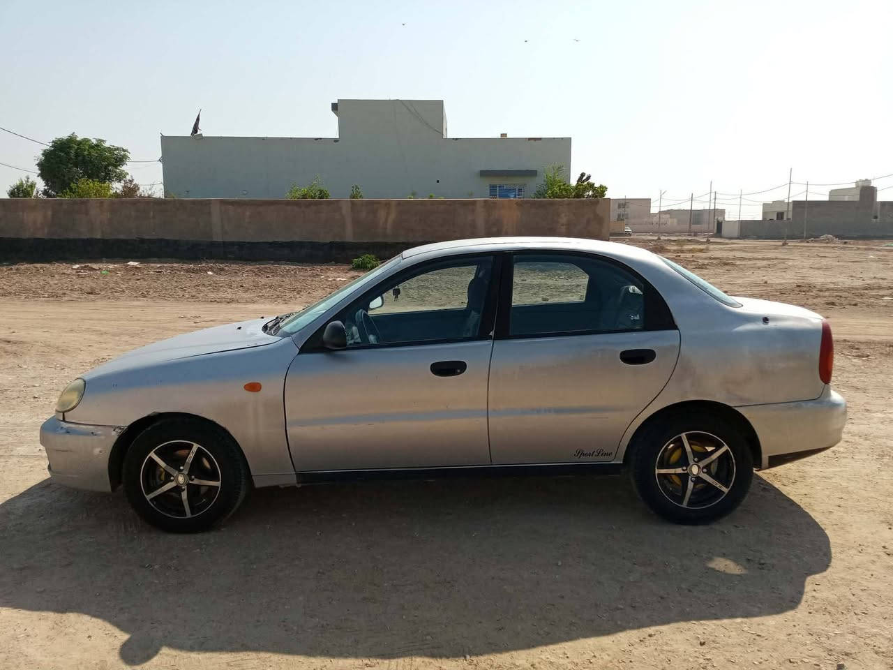 دايو لانوس موديل 2002 رقم بغداد تحويل مباشر كير اوتو بيع او مراوس رقمي *********** مكاني بغداد. السعر 30ورقة
