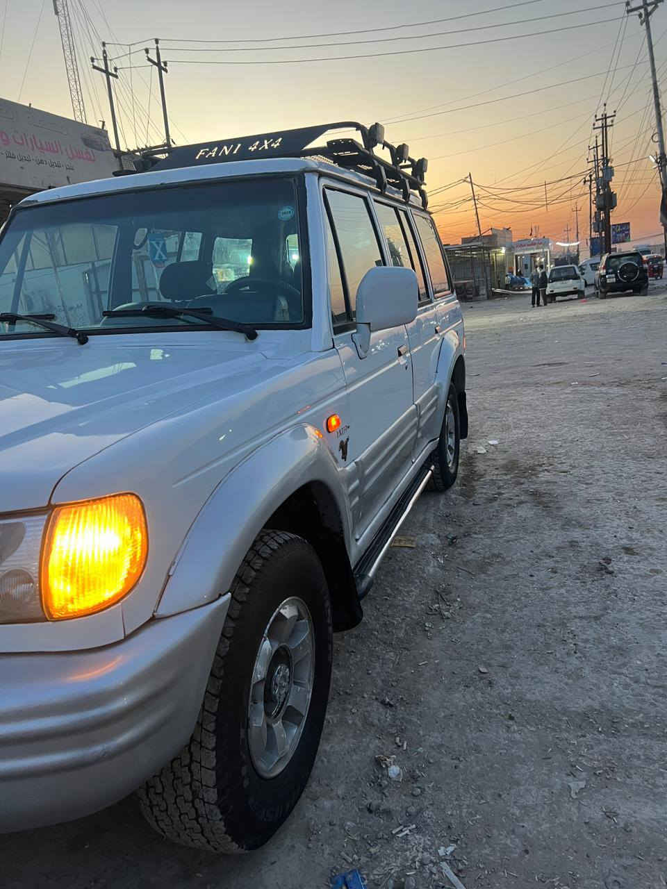 كير عادي موديل 2001 
كير ومكينه بلادي 
السياره جاهزه من كل النواحي كهربائيات شغاله 
بس التبريد عوزه كمبريسر 
سياره بدون صبغ ولا ضربه كفاله عامه 
رقم سليمانيه 
شرط التحويل السياره باسمي 
بدون وكاله 
السياره متواجد في بغداد منطقه الرشاد 
غير متواجد على الفيس 
الاتصال على الرقم هذا ‏‪0771 298 2297‬‏
