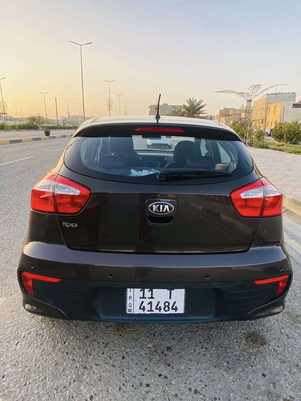 سلام عليكم كيا ريو موديل 2016 وراد خليجي السياره كلين بدون اي كلام صبغ وحادث فقط بارد بل جاملغ الامامي مري شفط اشاير بل مري تحكم ستيرن 1600 دوش رقم بغداد دولي بأسمي هزه جديده 5 ويل كب ماشيه 52 (***********)واتساب (بغداد)السعر 97
