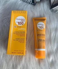 SPF١٠٠ • لون فاتح • أصلي فرنسي