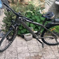 حي الاعلام تقاطع درويش شارع البداله  100الف وبي مجال