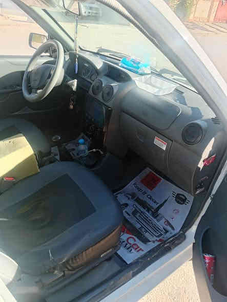 سلام عليكم سايبه موديل ٢٥ مكفوله ماشيه ٥٠الف  مكان سياره بغداد  التصال ***********
