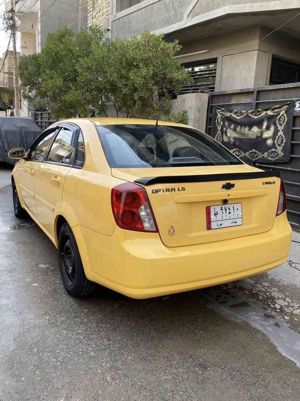 السلام عليكم اخوان
شوفرليت اوبترا موديل 2012
الشركه العامه بلاد لون اصفر
كير عادي نضيف 
محرك حاويه شرط ممفتوح قبغ ولفات 
تبريد تدفئه شغالات ميه بالميه ومعروف تبريد الاوبترا
كهربائيات السياره كله بلاد شرط 
الجيك طافي سيرفز كامل للسياره ترايك للمحافظه التريدها
درام شفتات جدد داخل وخارج 
تايرات جدد نضاف 
تخم دسكات امامي خلفي 
شادلها منضومه زنون بحدها الله شاهد مكلفتني 230الف
عليها غرامات 200 ينزل من سعر السياره
بيها صبغ دوسه جهه السايق ووجه الجنطه من يم الرقم 
والهلال الخلفي جهه العبري مطخوخ ومصلح نفسه ع كده 
السياره معروضه 66$وبيها مجال شي بسيط اخوان كل التفاصيل مذكوره والسياره كدامك تجي تكلب وتقتنع وخليك ع راسي للاستفسار ***********
