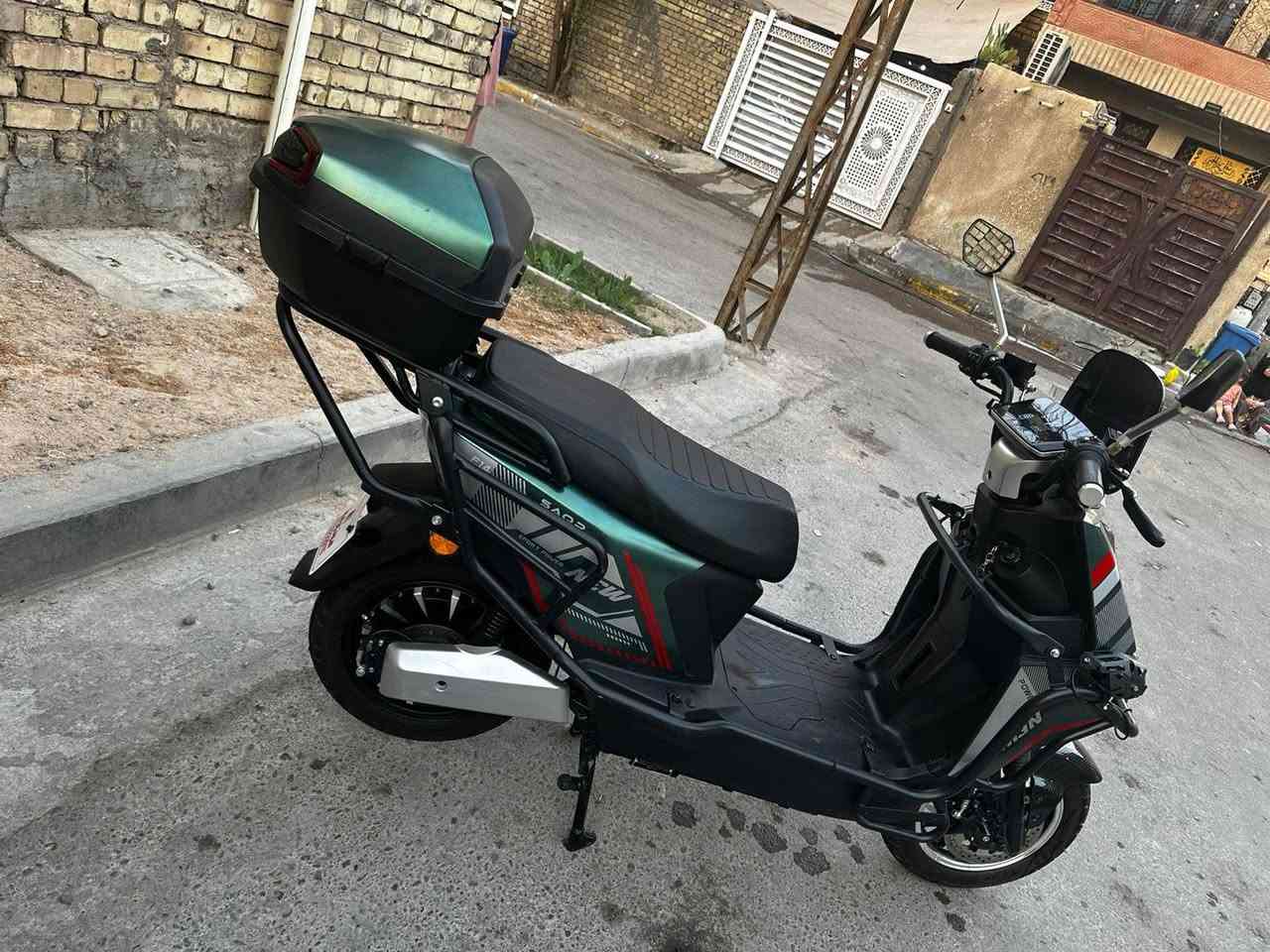 السلام عليكم للبيع دراجه شحن السعر 850 وبيها مجال بصيط للااستفسار اتصل *********** مكاني بغداد الزعفرانيه
