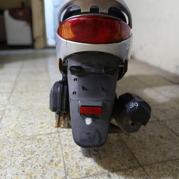 سلام عليكم دراجه بريز مال رمبه كلش نضيفه سعره 950 وبيها مجال عله الخاص


**إذا كنت صاحب هذا الإعلان وتريد حذفه لأي سبب، رجاءا أرسل رسالة إلى الدعم الفني**