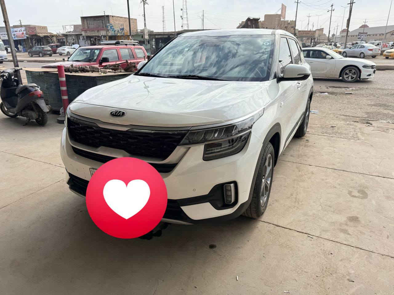 السلام عليكم كيا سيلتوس2022 رقم بغداد ألماني  بأسمي تحويل ثاني يوم ماشية 100الف كيلو متر مكفولة كفالة عامة وارد كوري بصمة شاشة متصلة وبقية المواصفات محرك 1.6 تيربو السعر 145$ مكاني ميسان
*********** واتساب 
 اتصال على الخط
