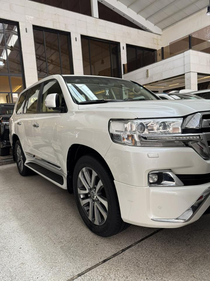 يا الله
السلام عليكم 

لاندكروز VXR موديل ٢٠١٦ 

مكفوله 

ماشيه ١٢٠ 

رقم سليمانيه بسمنه 

السياره بل باكيت بعدها 

السعر٠٠٠، ٤٦ . اونص 

سونارها مرفق بل منشور 

الرقم/ ***********
