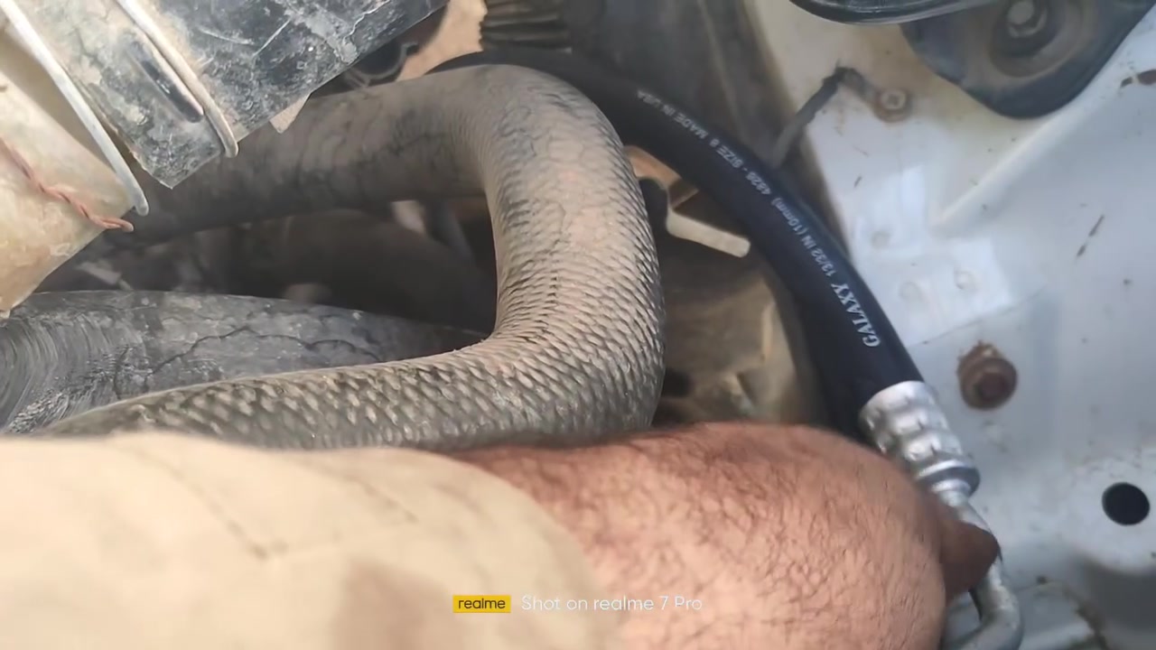 كبس صوندة الحار وتبديل واشرات وتنضيف كل هذا 75الف فقط حسين الساعدي***********
