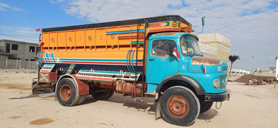 سلام عليكم ابردين 10طن رقم نجف مديل 81بل سنويه تنكر قماره بلادي ماعدة لغد واحد مصبوغ محرم لاينقص ولا يبخر شاصي مكفول كفاله عامه♡♡*********** *********** ◇***********
