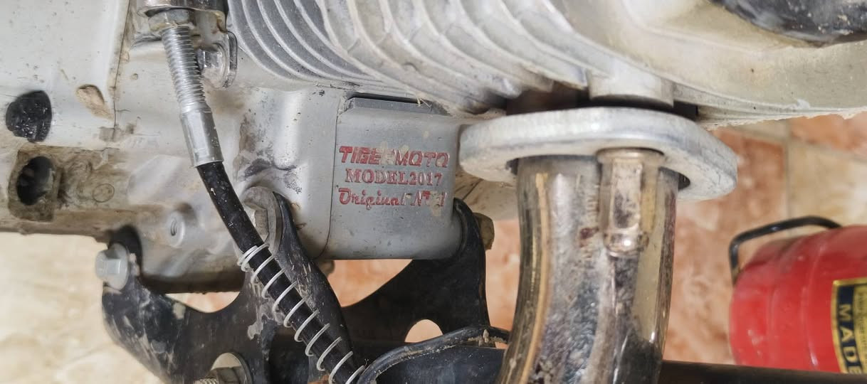 تايكر ٤كير موديل ١٧ محرك ساعة ما بي اي صوت شرط معدل و شلعة ولا صرف ولا بخار سعر ٢٠٠ قفل ضفيرة كاملة بس يعوزها ربط  رقمي ***********
