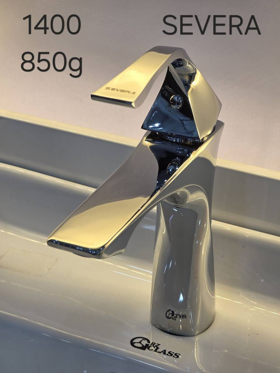 خلاط ماركة سفيرا ضمان 3 سنوات 
(جملة فقط ) 
***********
***********
***********
